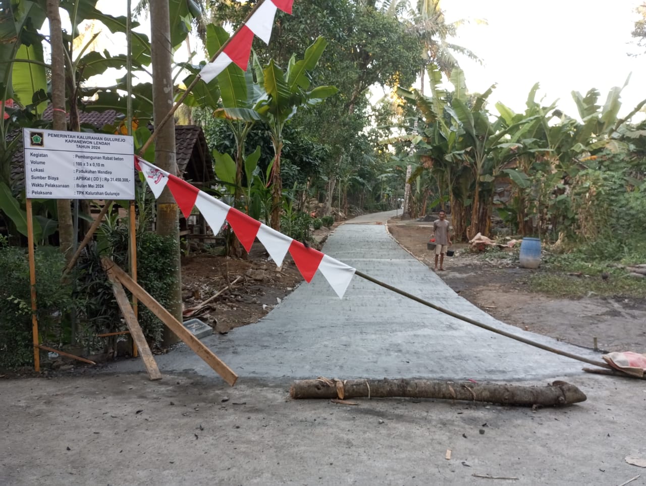 Foto Pembangunan 100%